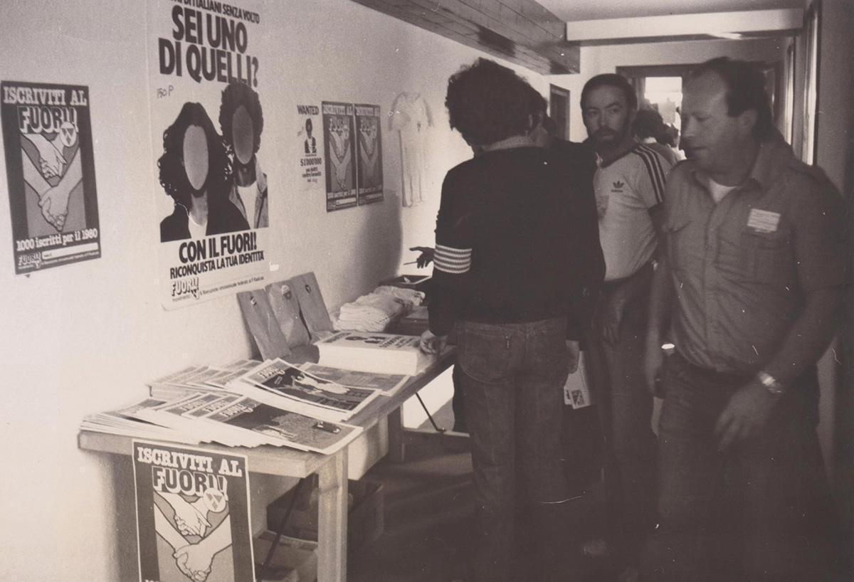 II Congresso Internazionale IGA Barcellona. Pasqua 1980, banco vendita FUORI!